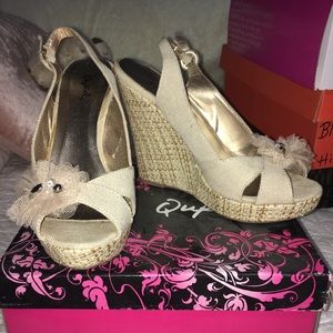 Summer flower wedges